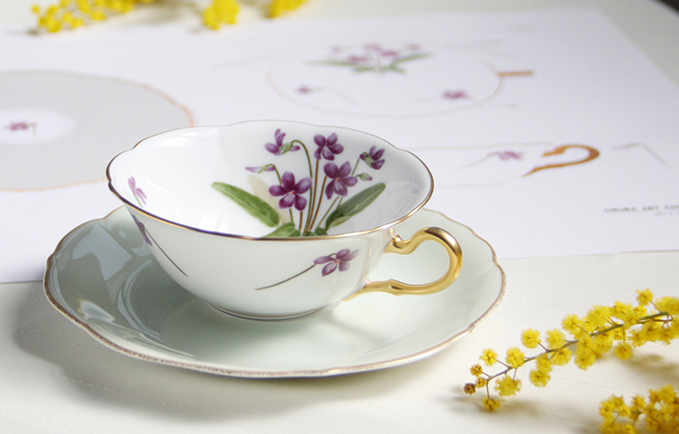 ＜直営店限定＞花菫シリーズ　フレーバーティーカップ＆ソーサー